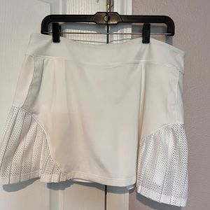 Under Armour Tennis Skort - Excellent Condition - Women’s XL - White